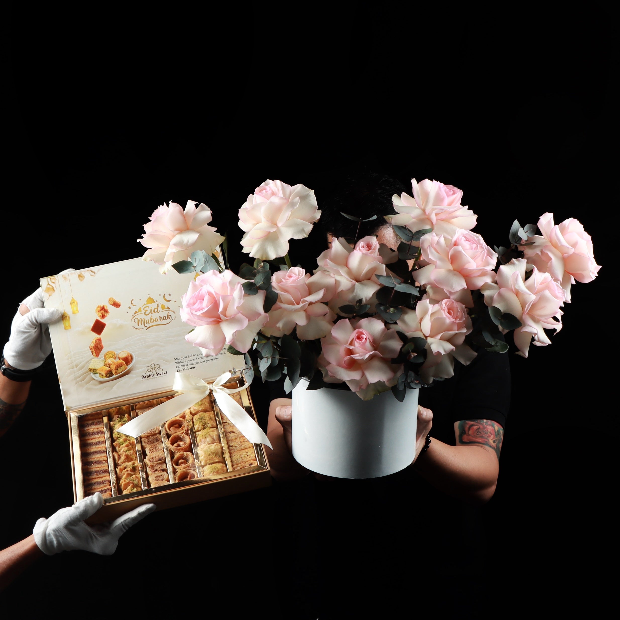 Rose Box & Baklava Secondary image