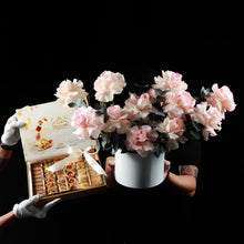 Rose Box & Baklava