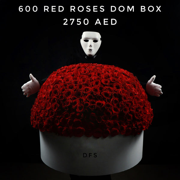 600 Red Roses Dom Box