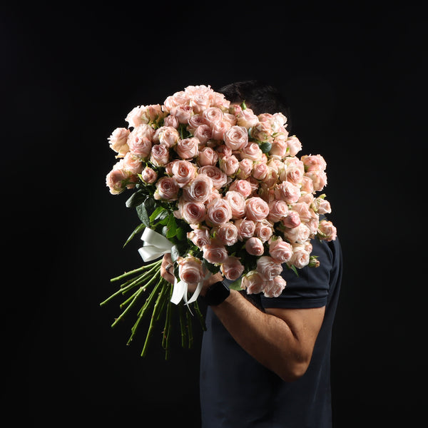 Bombastic Garden Roses Bouquet