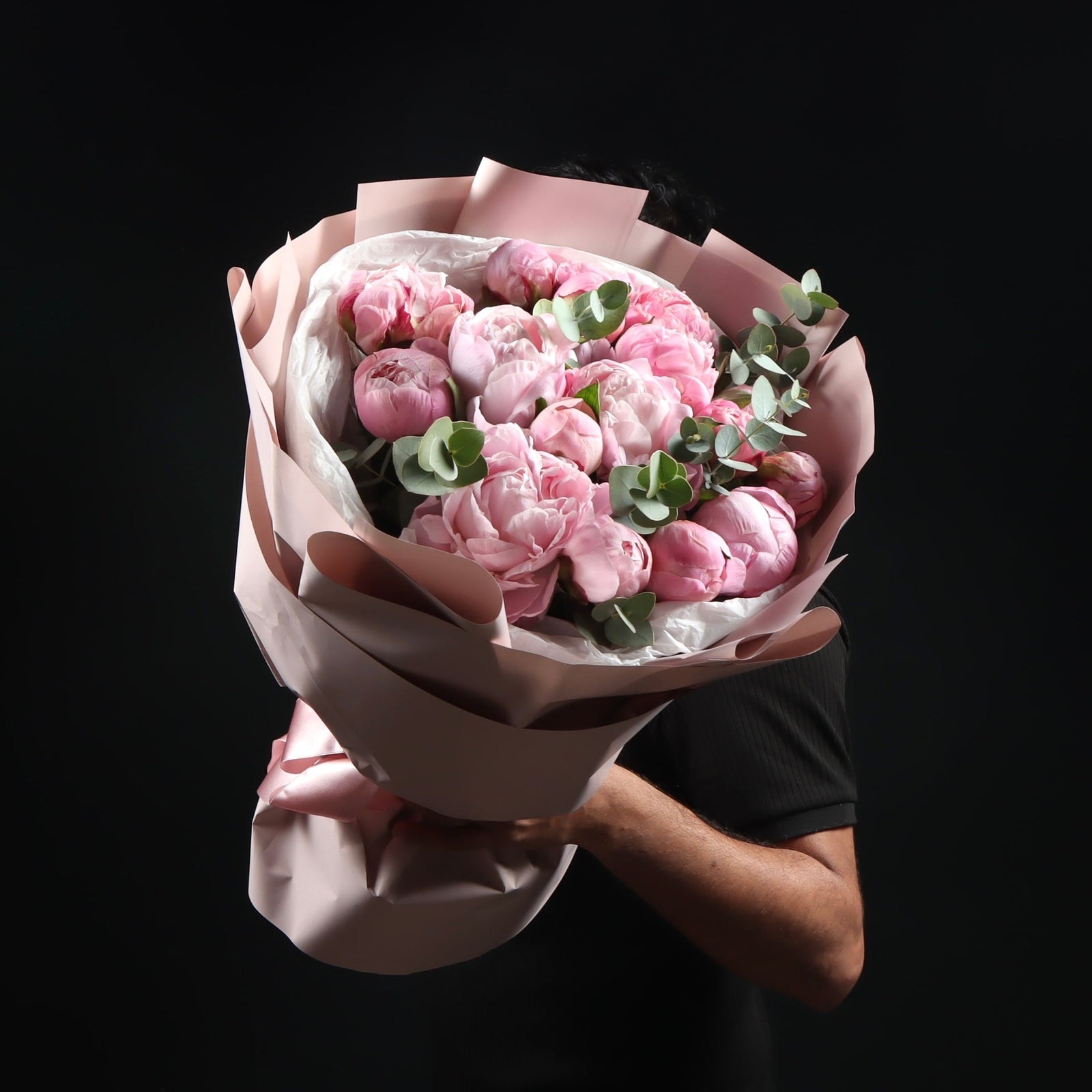 15 Peonies Bouquet