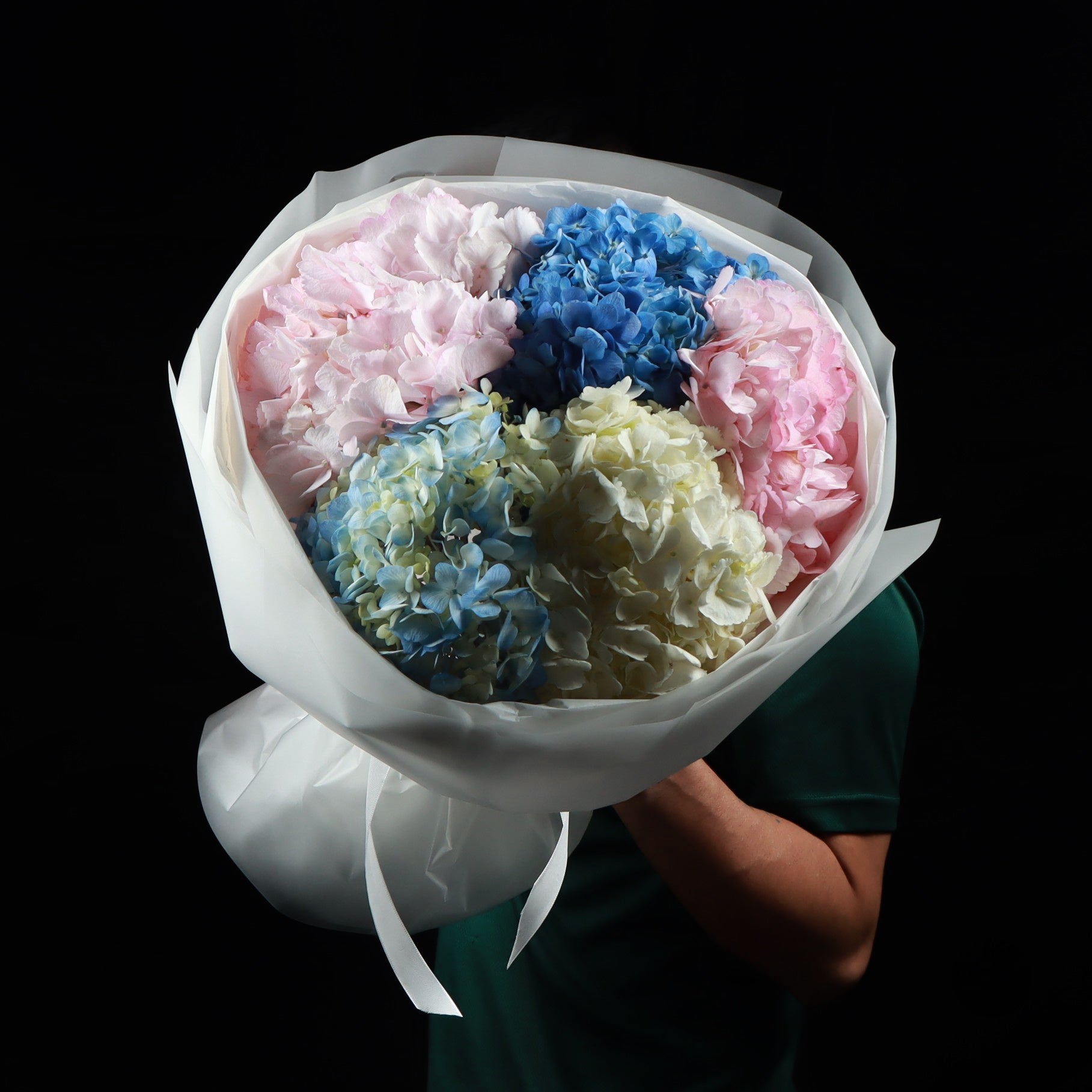 Mix Hydrangea Bouquet Main image