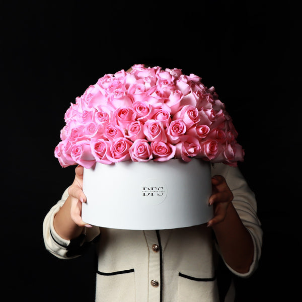 100 Pink Roses In A Box