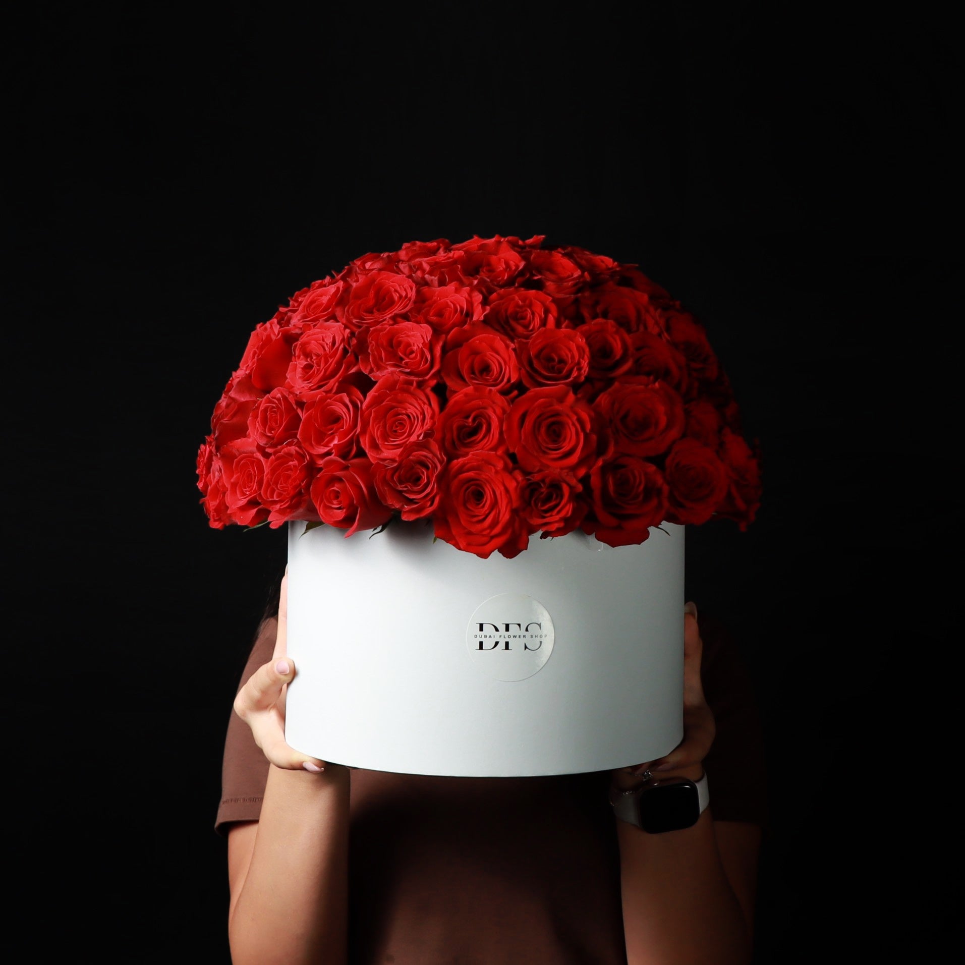 100 Red Roses In A Box Main image