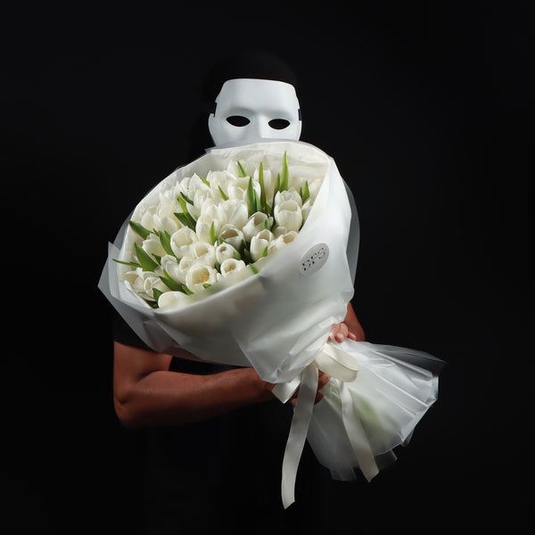50 White Tulips Bouquet