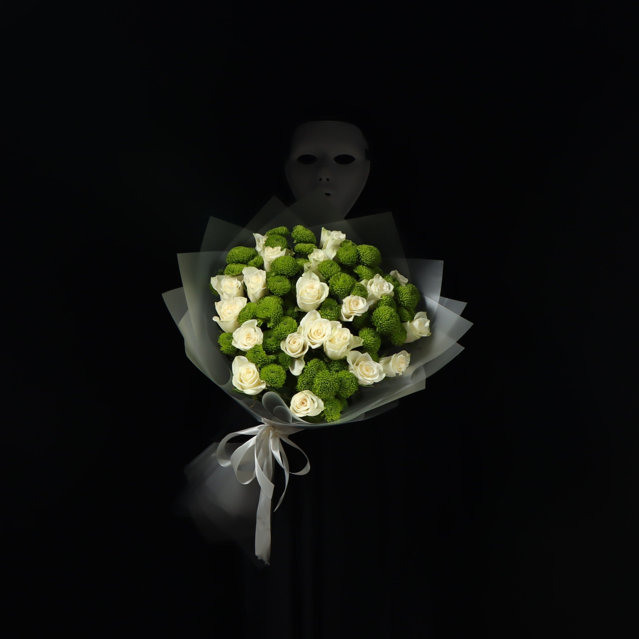 White & Green Bouquet Main image