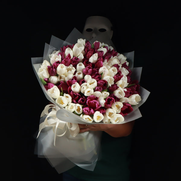 101 Mixed Tulips Bouquet