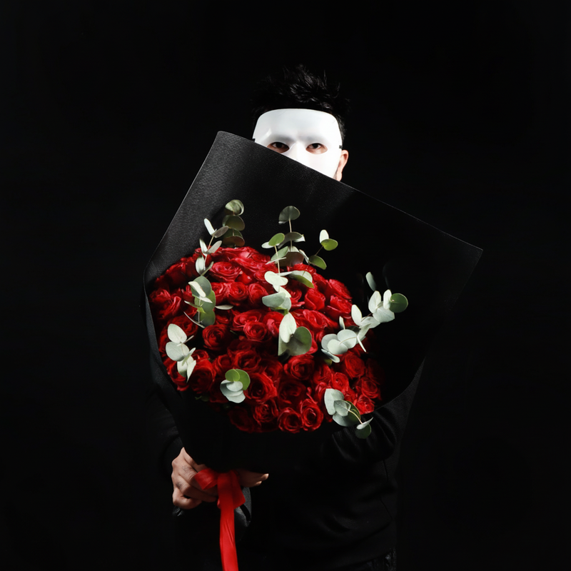 Red Spray Roses - Charming Premium Bouquet
